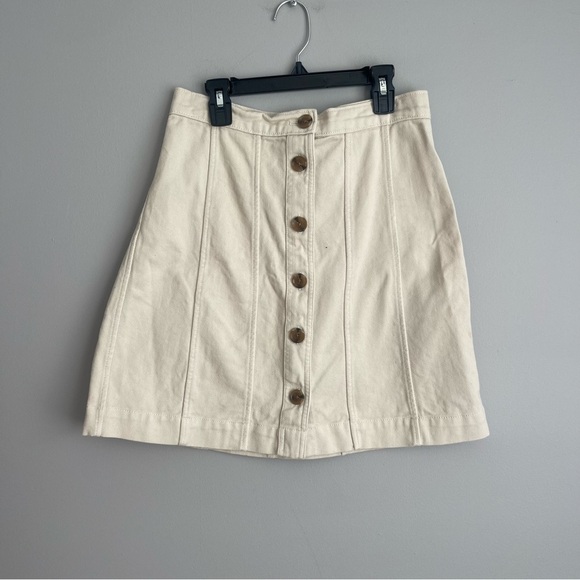 Banana Republic Beige Button-Front Skirt - Picture 1 of 3